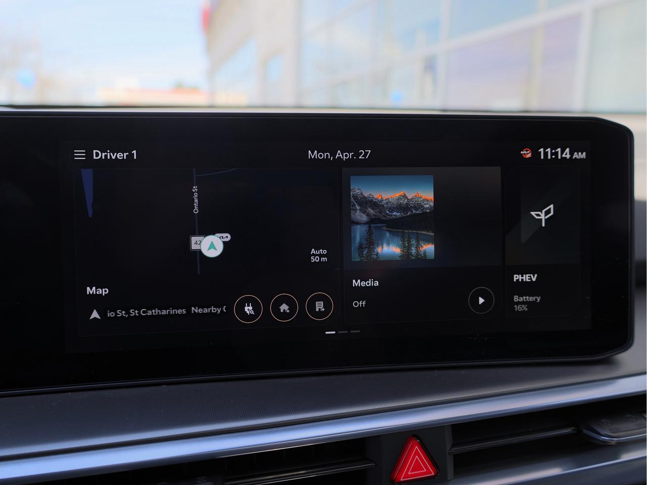 2025 Kia Sorento Plug-In Hybrid SX AWD Photo