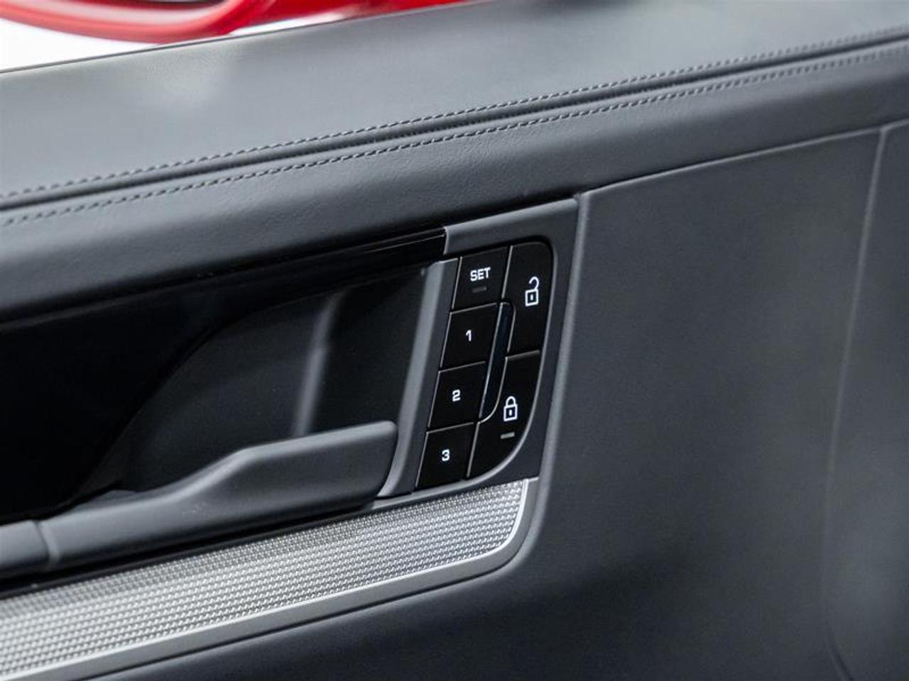 2026 Porsche Cayenne  Photo