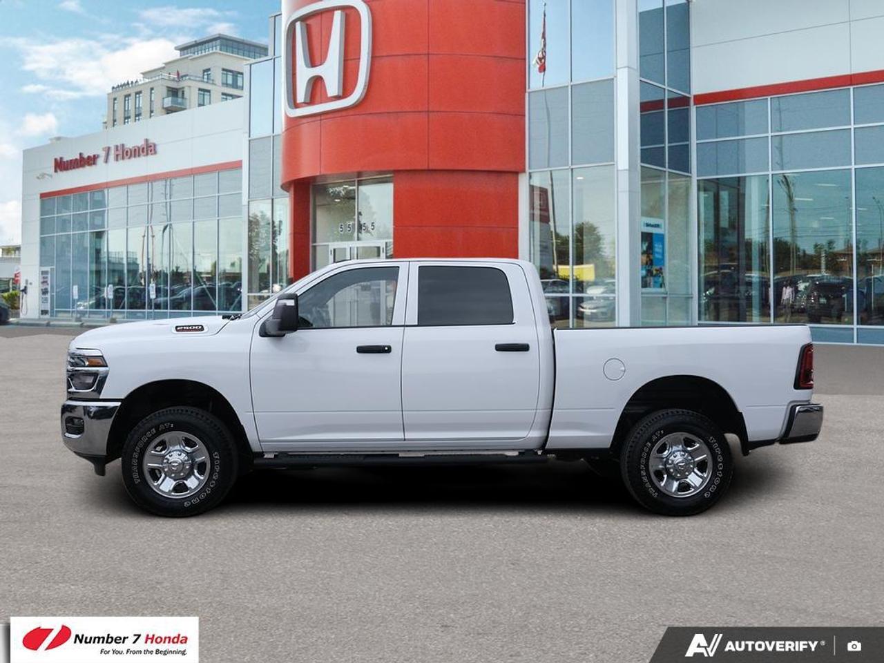 2025 RAM 2500 4wd Crew 6'4 *NO REPORTED ACCIDENTS*ONE OWNER* Photo
