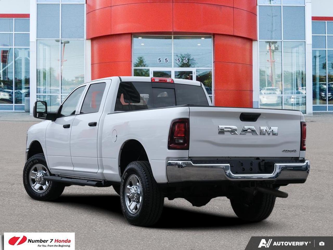 2025 RAM 2500 4wd Crew 6'4 *NO REPORTED ACCIDENTS*ONE OWNER* Photo