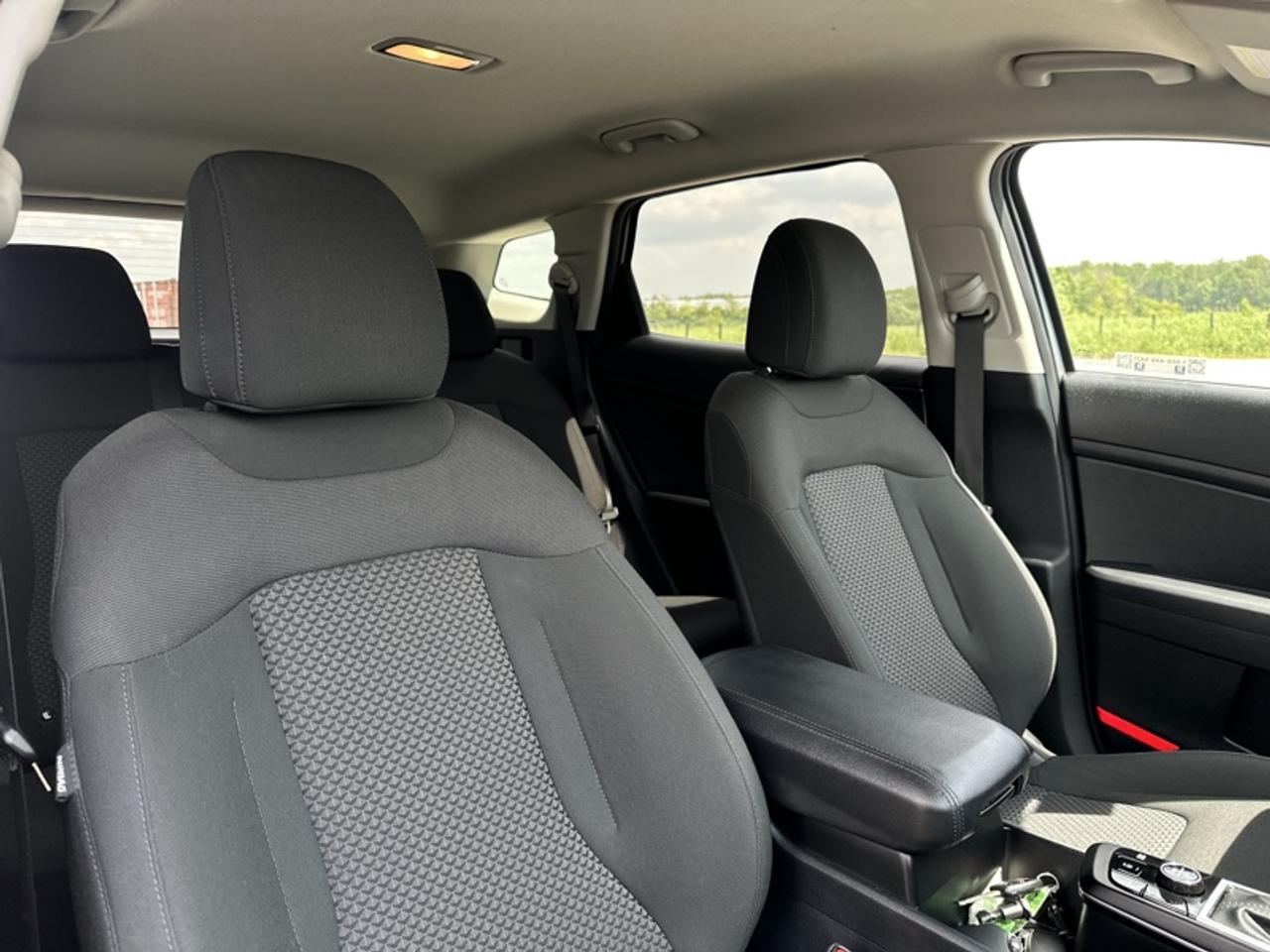 2024 Kia Sportage LX AWD Photo