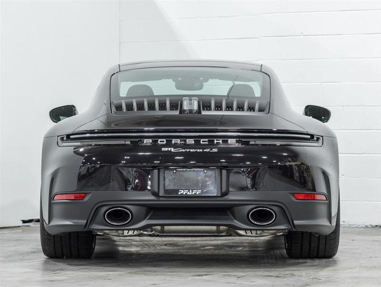 2026 Porsche 911  Photo