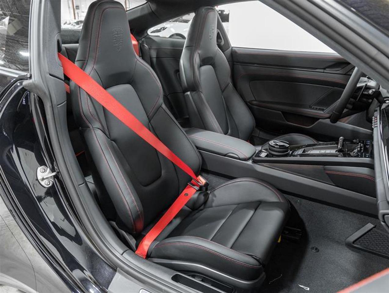 2026 Porsche 911  Photo