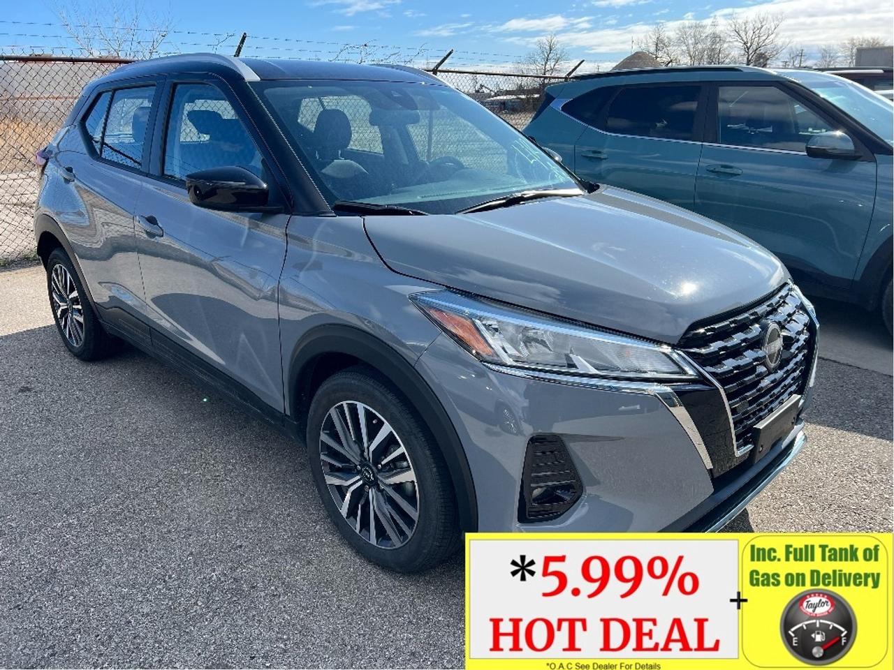 2024 Nissan Kicks SV FWD *CLEAN CARFAX *1 OWNER *LOW KMS Photo0