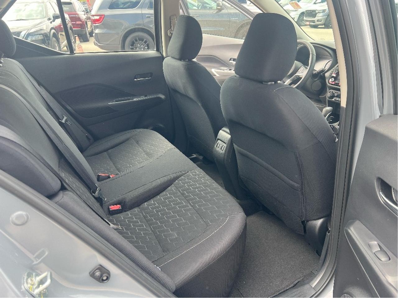 2024 Nissan Kicks SV FWD *CLEAN CARFAX *1 OWNER *LOW KMS Photo