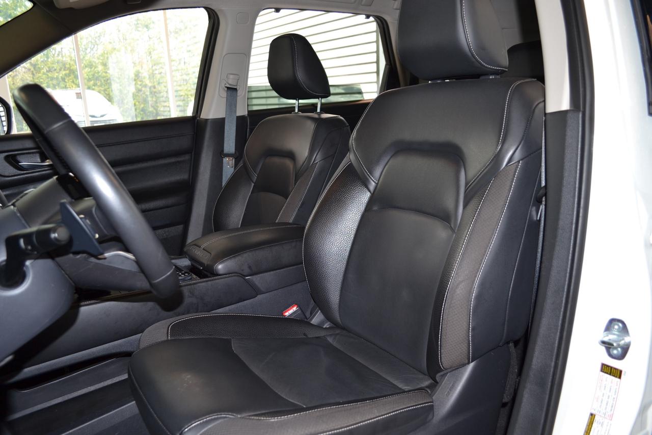 2022 Nissan Pathfinder SL Photo
