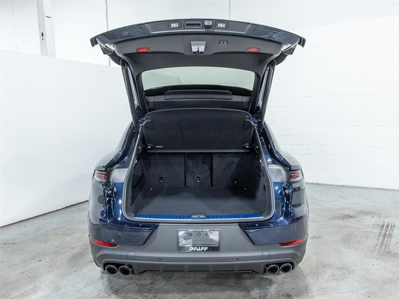 2026 Porsche Cayenne  Photo