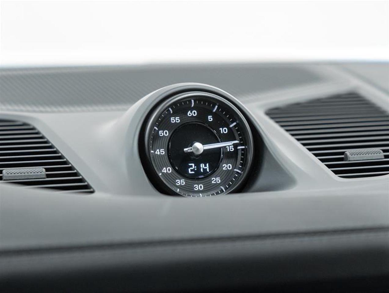 2026 Porsche Cayenne  Photo