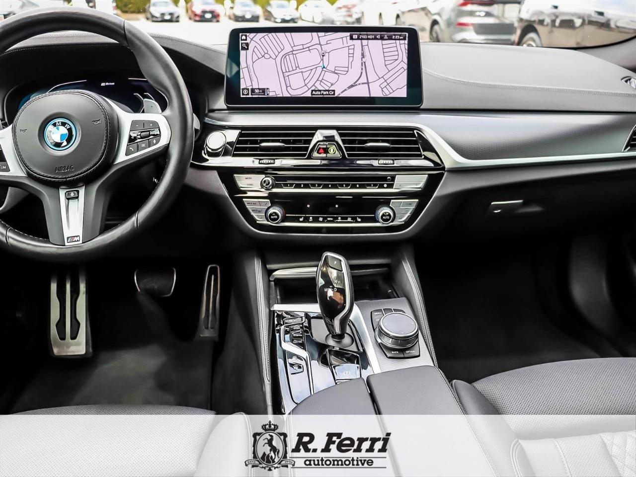 2023 BMW 530e xDrive 4dr All-Wheel Drive Sedan Photo