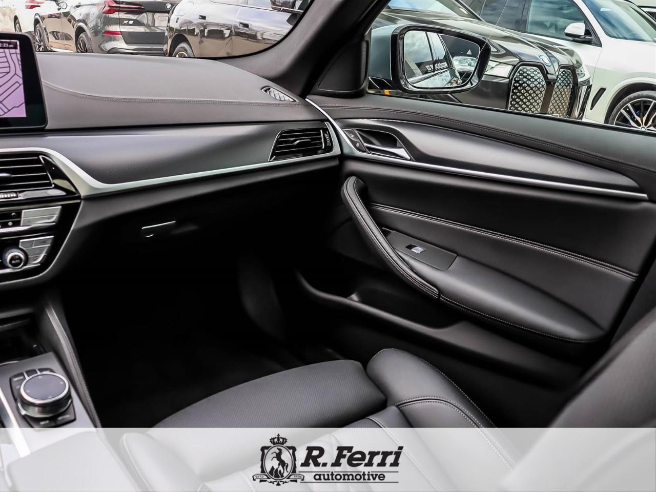 2023 BMW 530e xDrive 4dr All-Wheel Drive Sedan Photo