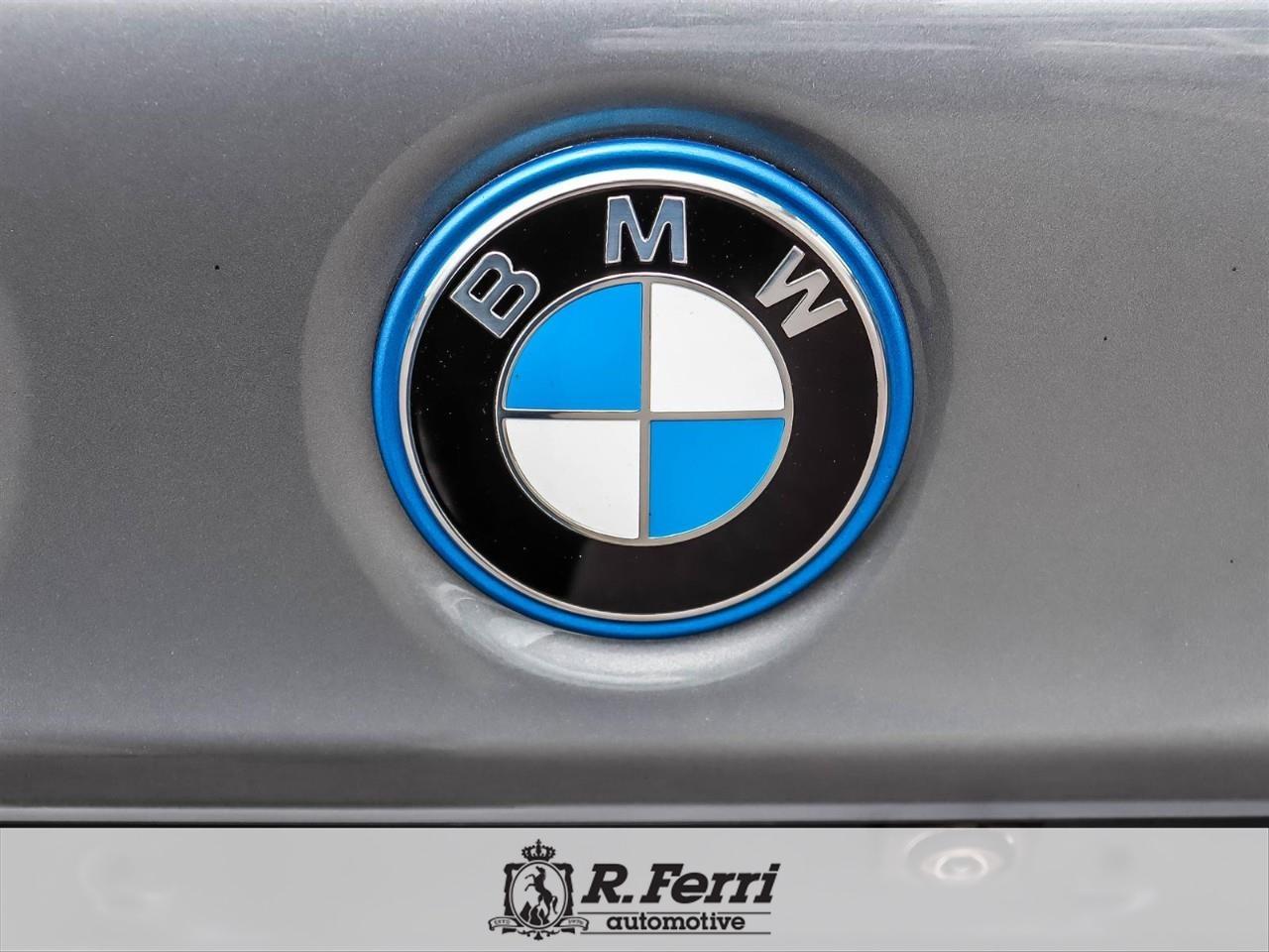 2023 BMW 530e xDrive 4dr All-Wheel Drive Sedan Photo