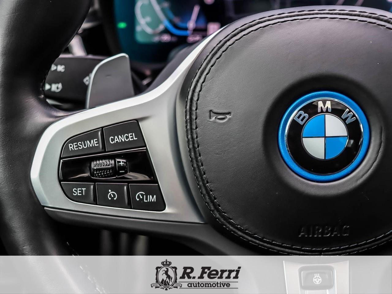 2023 BMW 530e xDrive 4dr All-Wheel Drive Sedan Photo