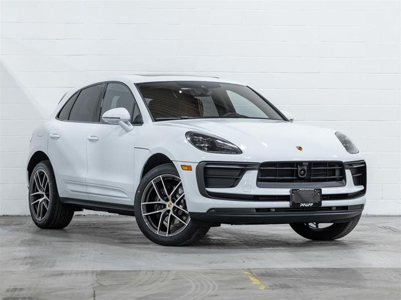 2026 Porsche Macan  Photo