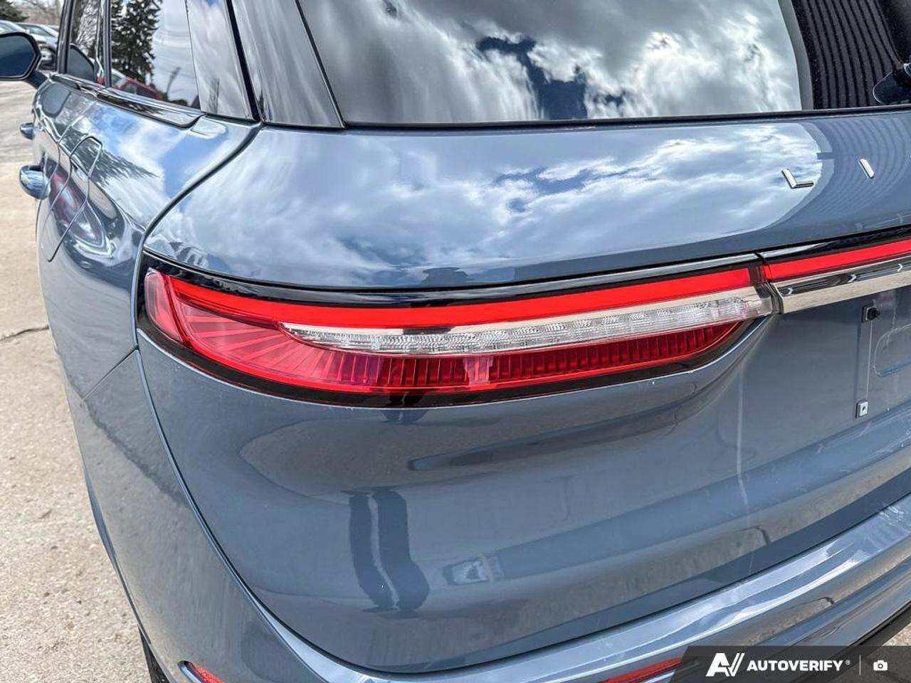 2023 Lincoln Corsair Reserve   201A   HTD STEER WHEEL   MOONROOF Photo