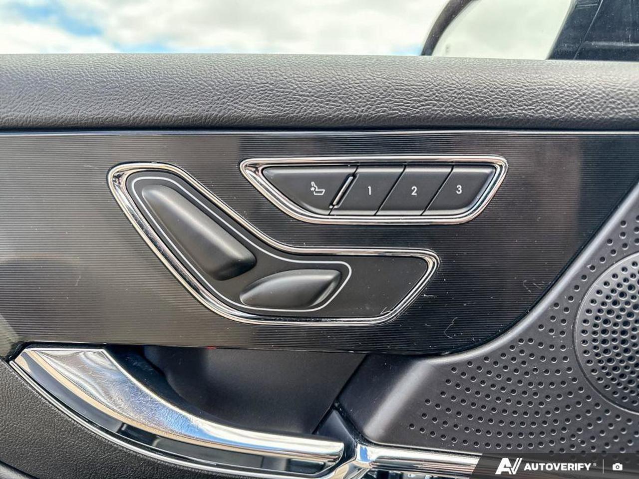 2023 Lincoln Corsair Reserve   201A   HTD STEER WHEEL   MOONROOF Photo