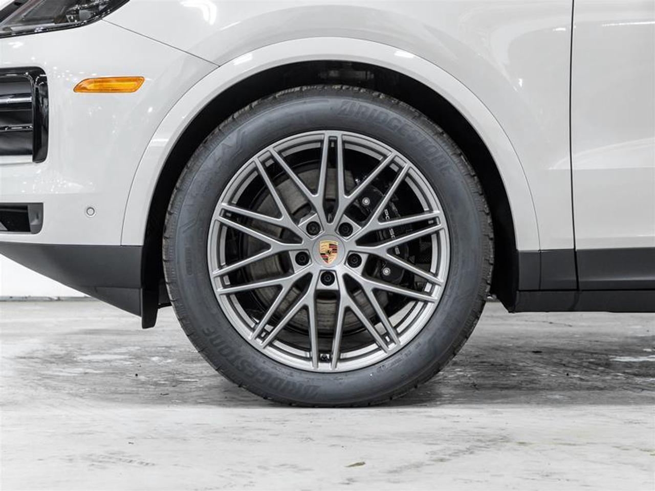 2026 Porsche Cayenne  Photo