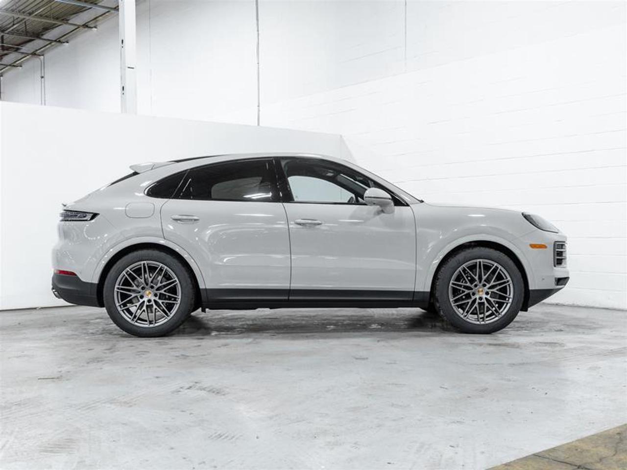 2026 Porsche Cayenne  Photo
