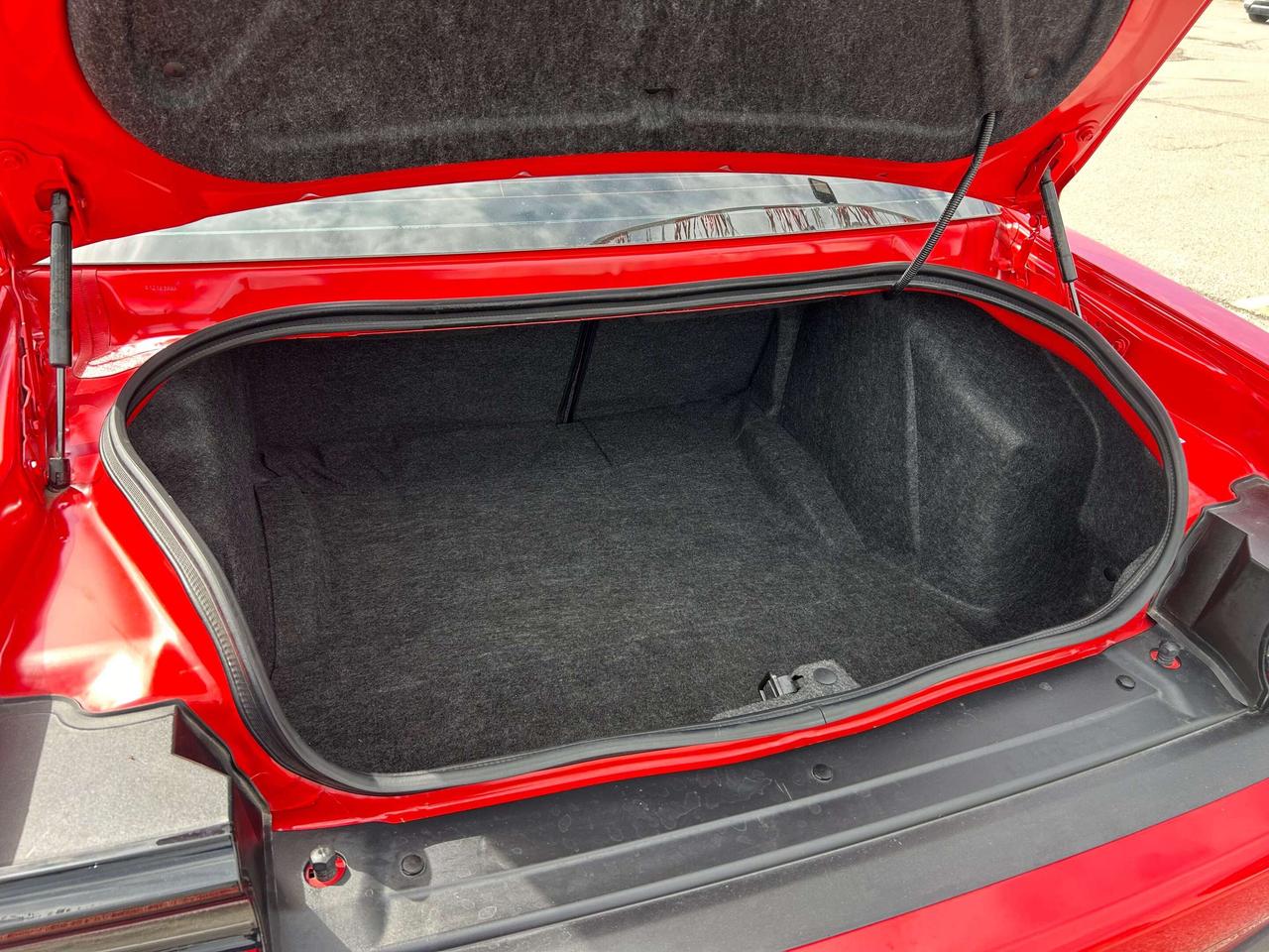 2022 Dodge Challenger Super Rare Manual Transmission R/T Photo