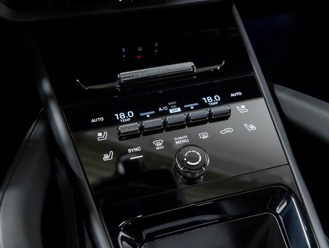 2026 Porsche Cayenne  Photo