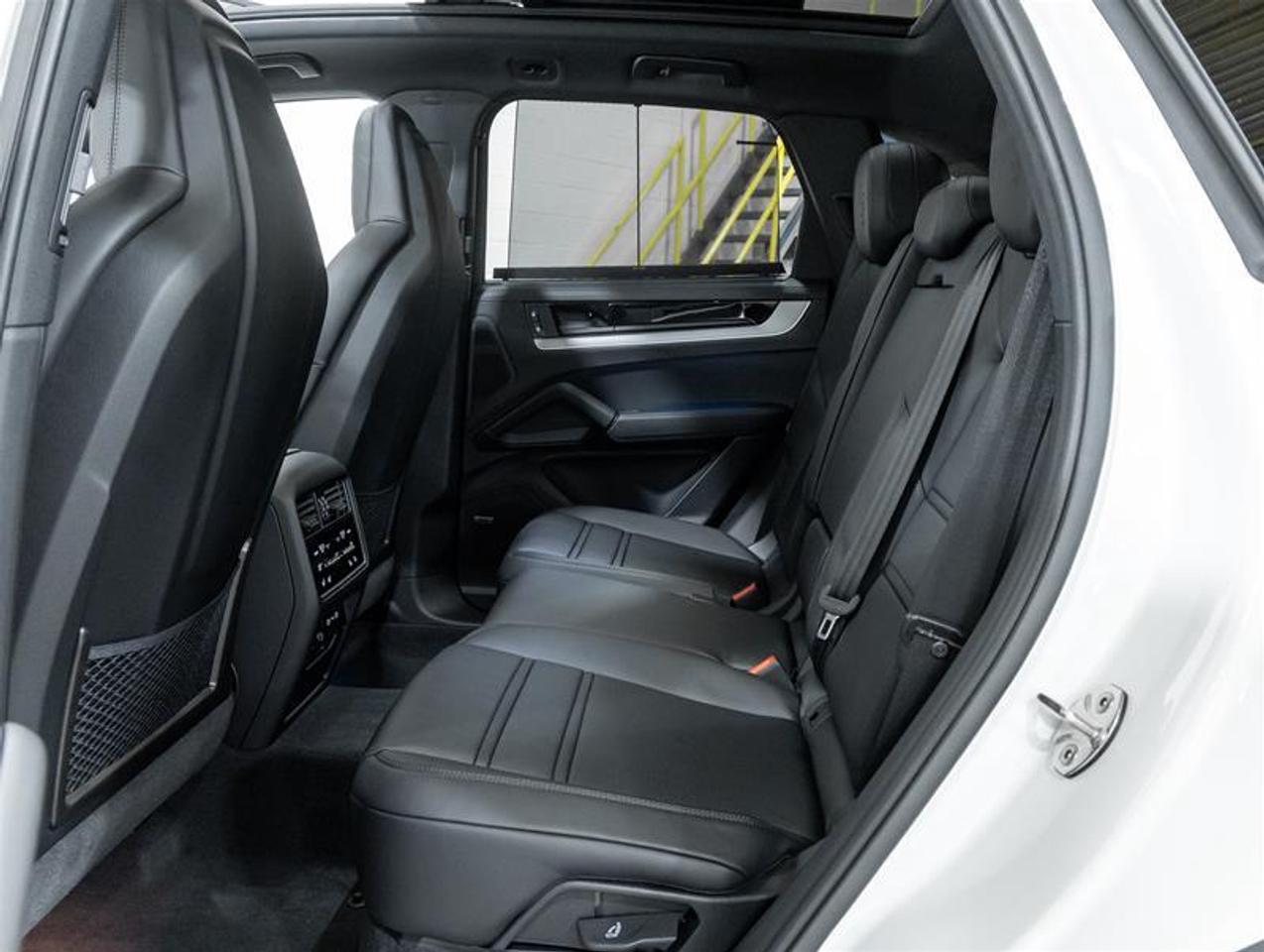2026 Porsche Cayenne  Photo