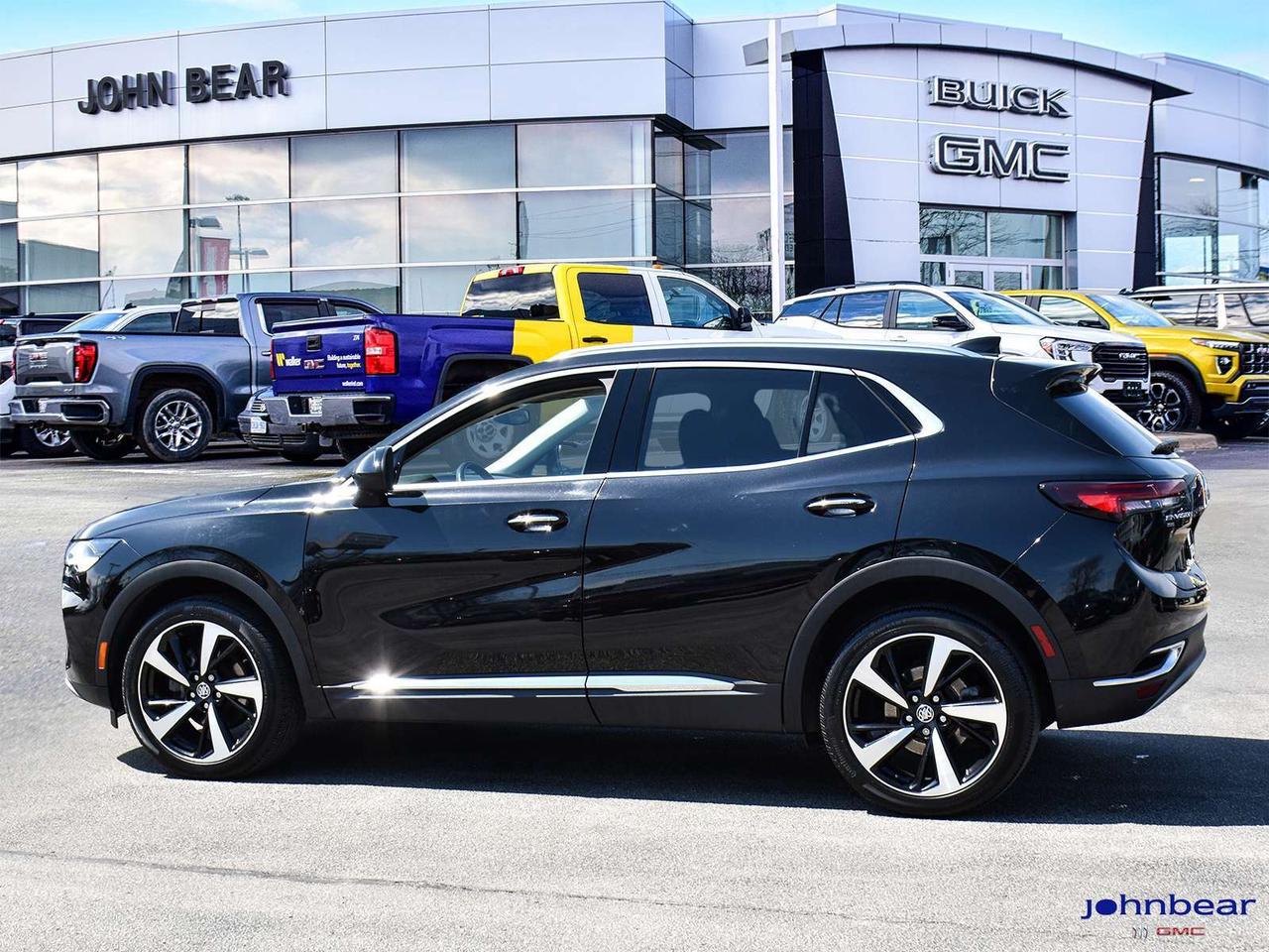 2022 Buick Envision Essence Photo