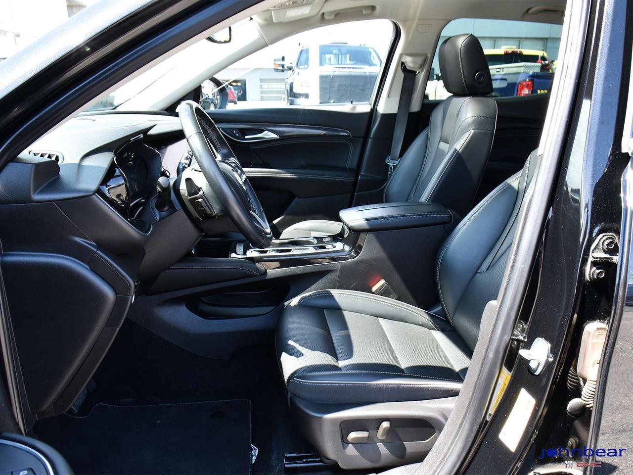 2022 Buick Envision Essence Photo