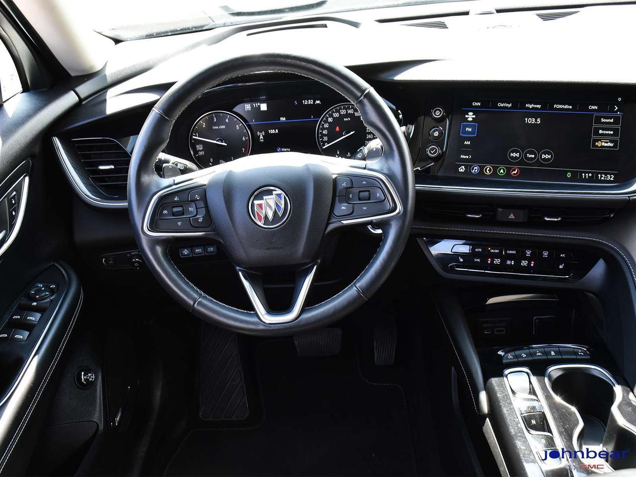 2022 Buick Envision Essence Photo