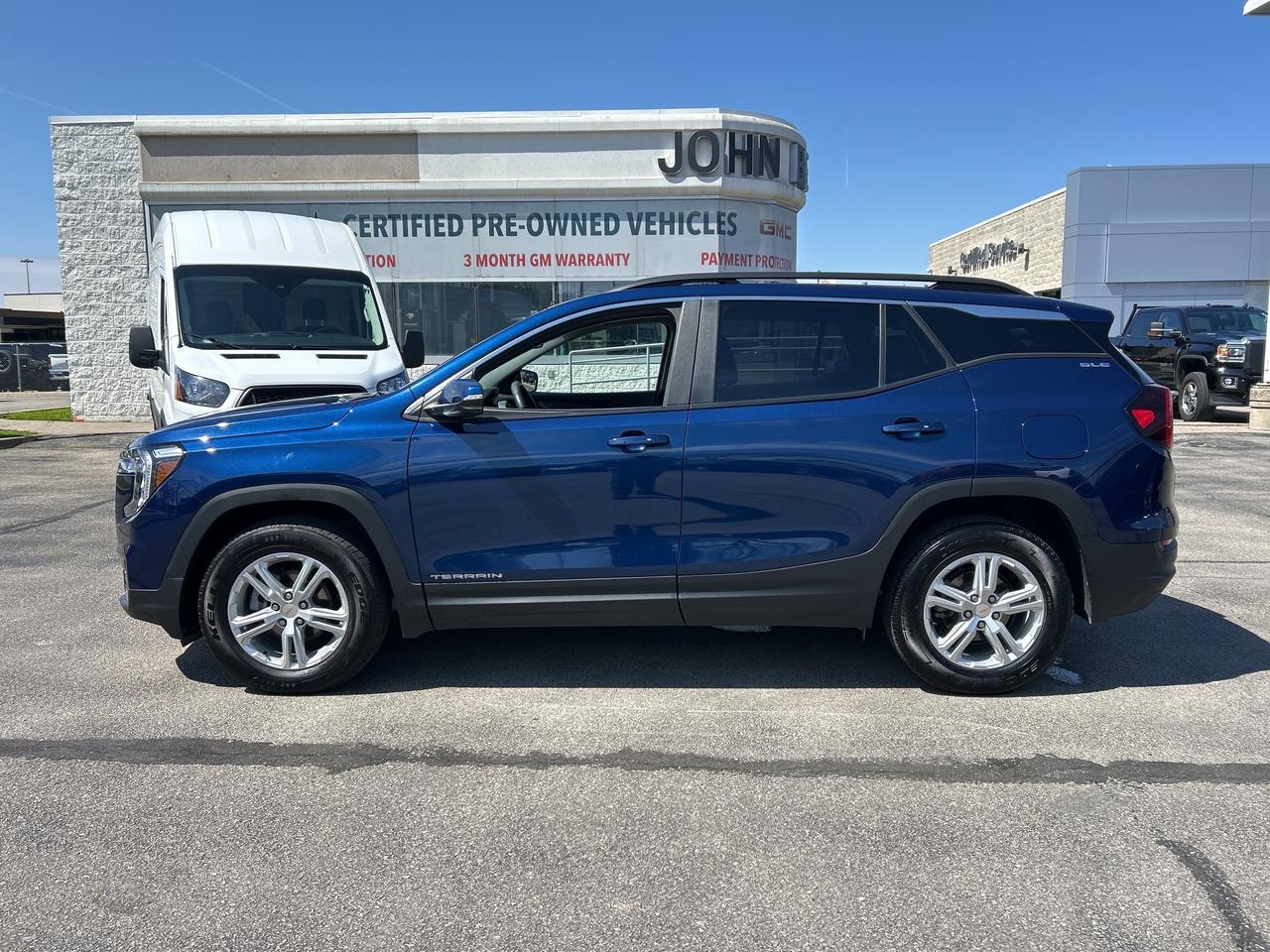 2022 GMC Terrain SLE Photo