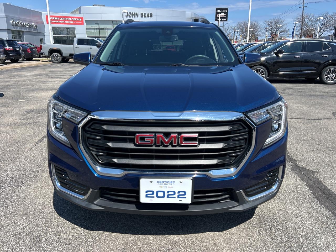 2022 GMC Terrain SLE Photo