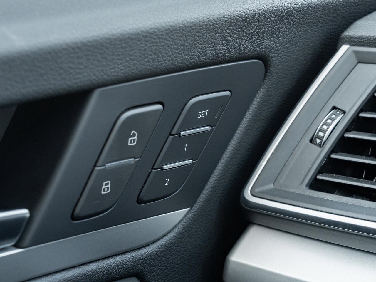 2023 Audi Q5 4WD Komfort   Clean Carfax   Heated Seats Photo