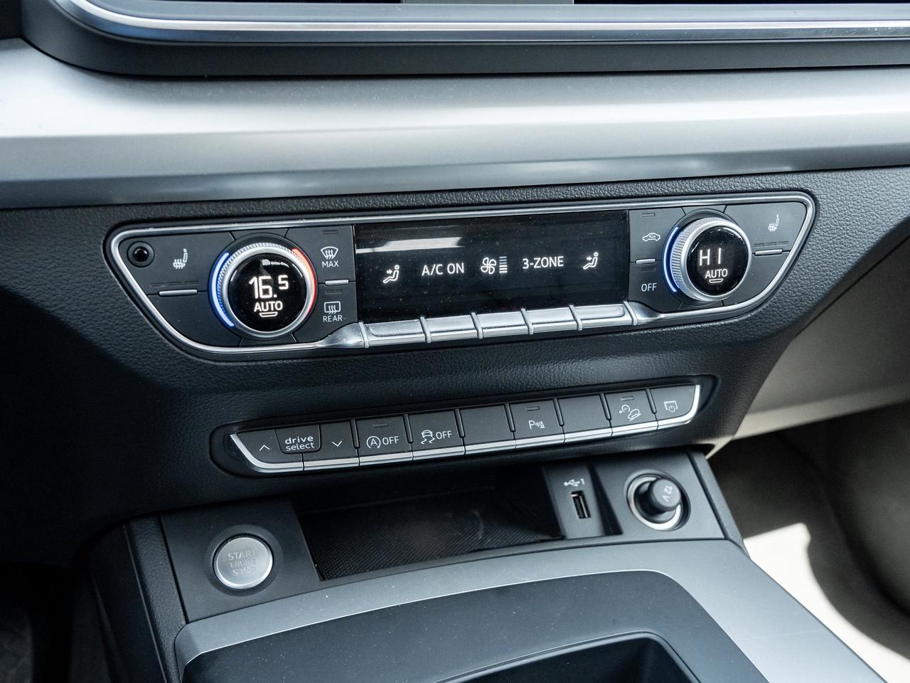 2023 Audi Q5 4WD Komfort   Clean Carfax   Heated Seats Photo