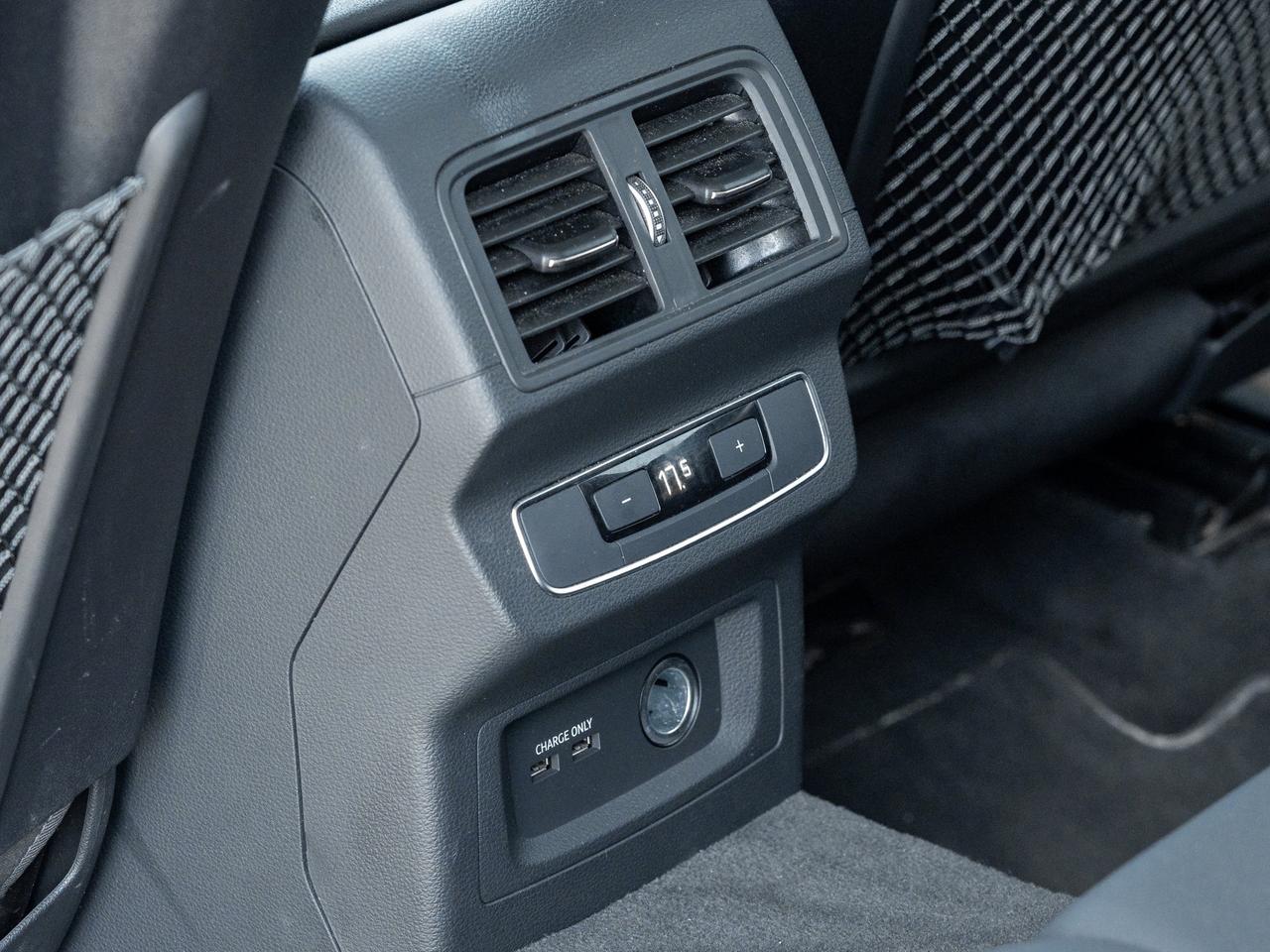 2023 Audi Q5 4WD Komfort   Clean Carfax   Heated Seats Photo