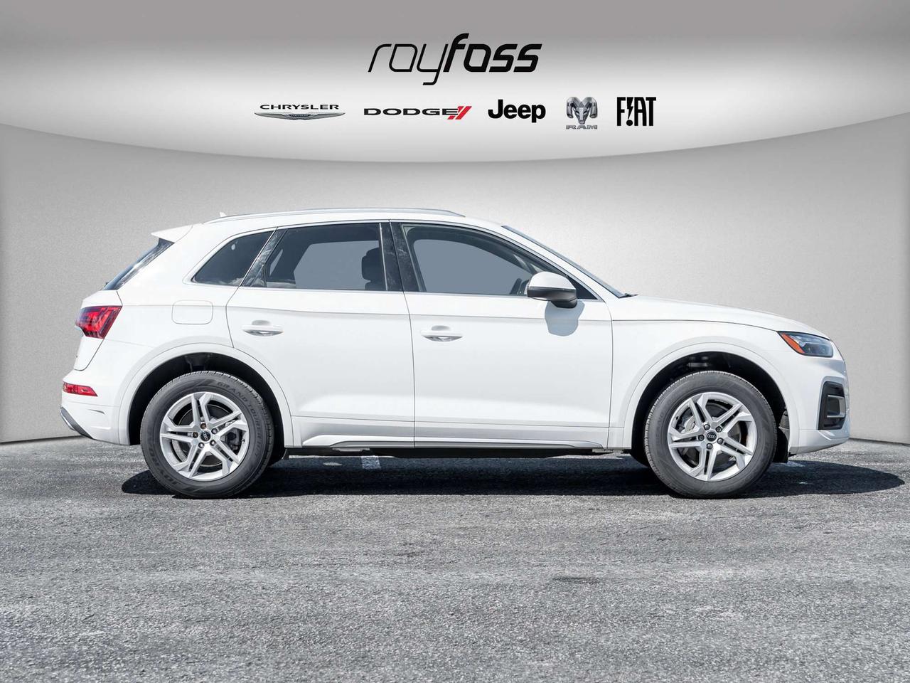 2023 Audi Q5 4WD Komfort   Clean Carfax   Heated Seats Photo
