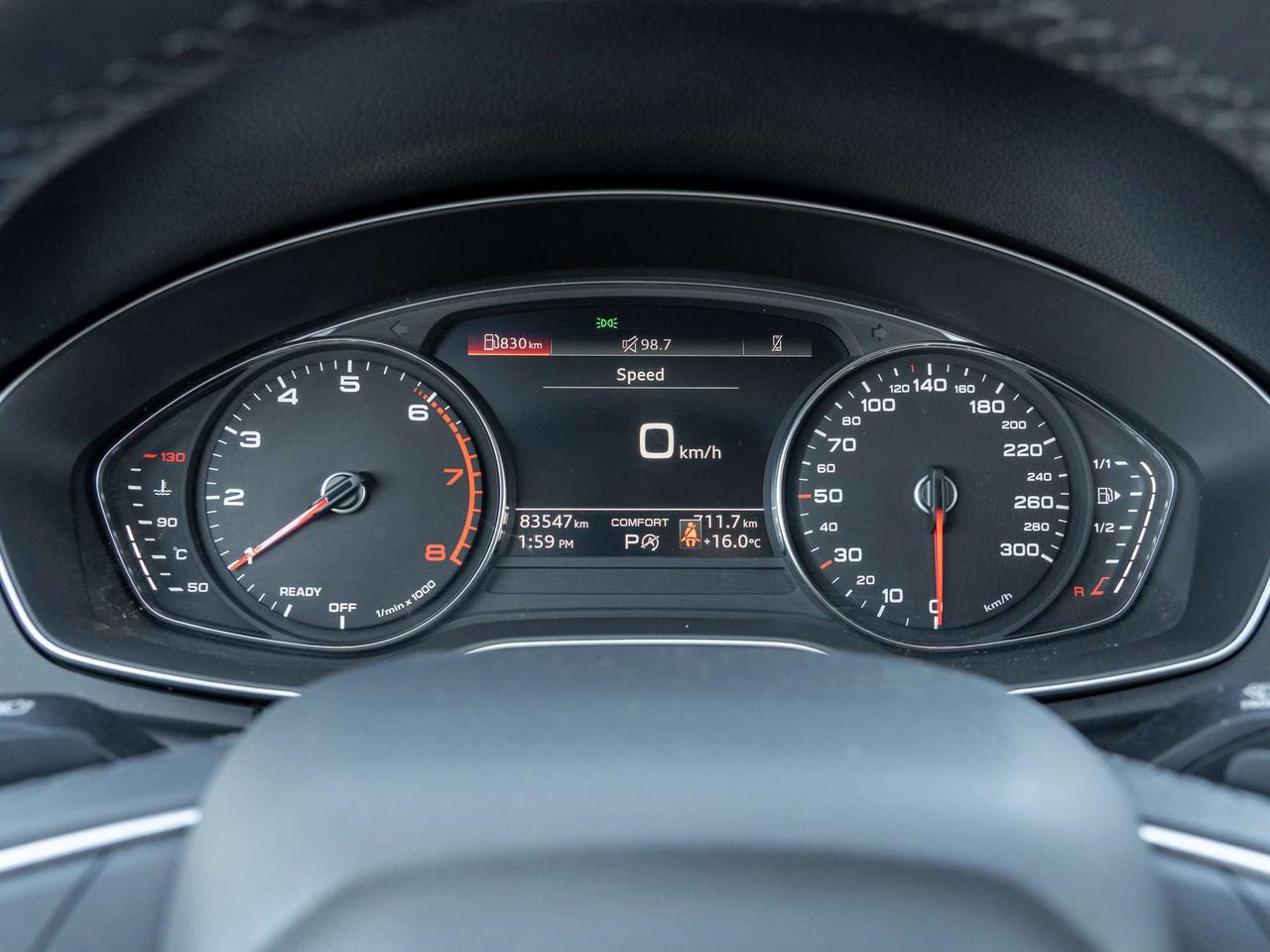 2023 Audi Q5 4WD Komfort   Clean Carfax   Heated Seats Photo