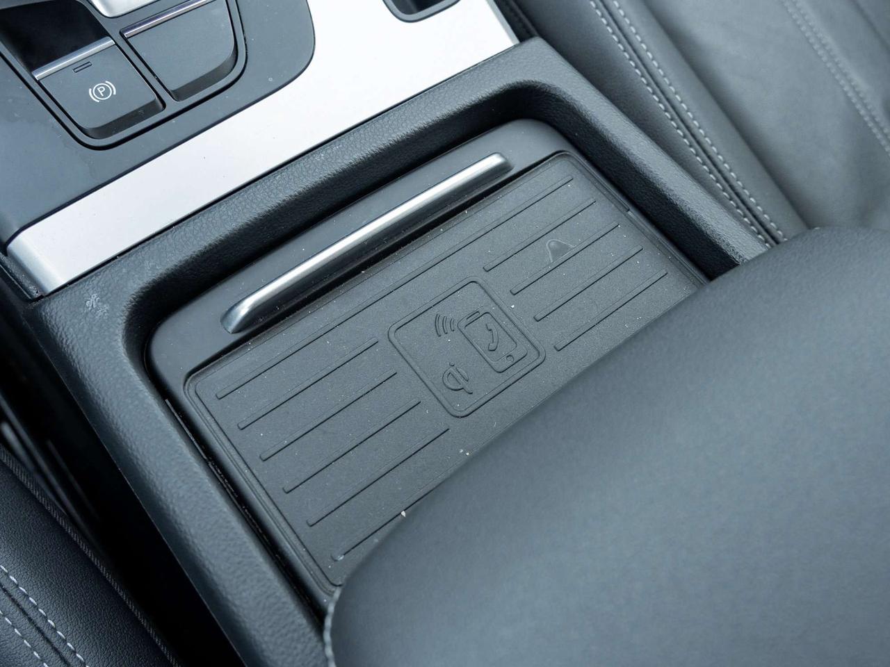2023 Audi Q5 4WD Komfort   Clean Carfax   Heated Seats Photo
