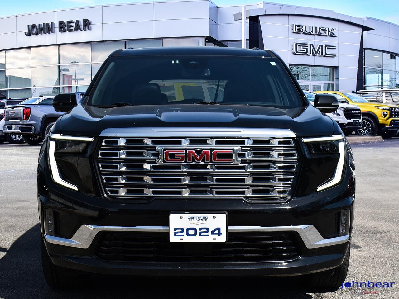 2024 GMC Acadia Denali Photo4