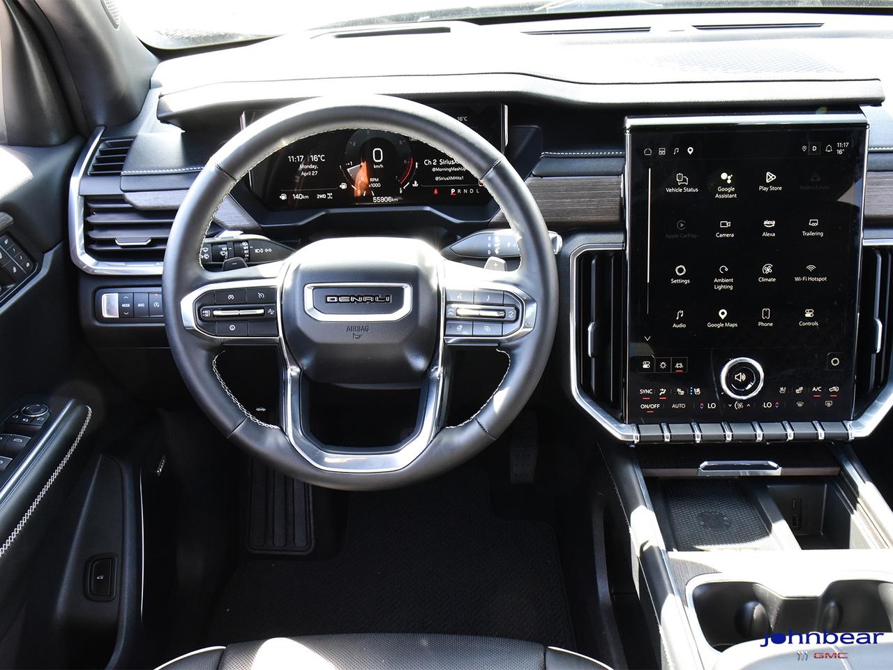 2024 GMC Acadia Denali Photo