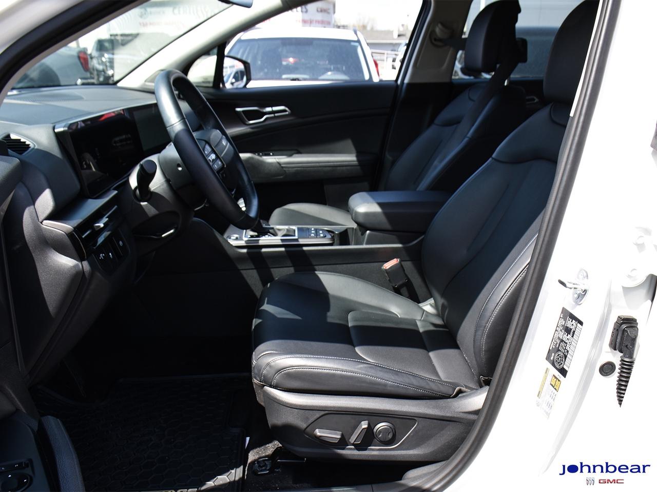 2026 Kia Sportage *REMOTE START*, *WINTER TIRES*, *LEATHER*, *PANORA Photo
