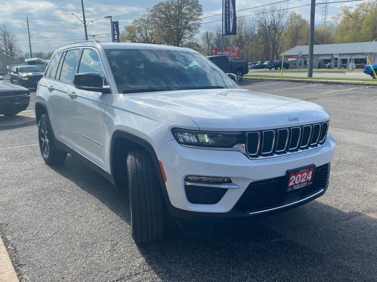 2024 Jeep Grand Cherokee LIMITED 4X4 Photo