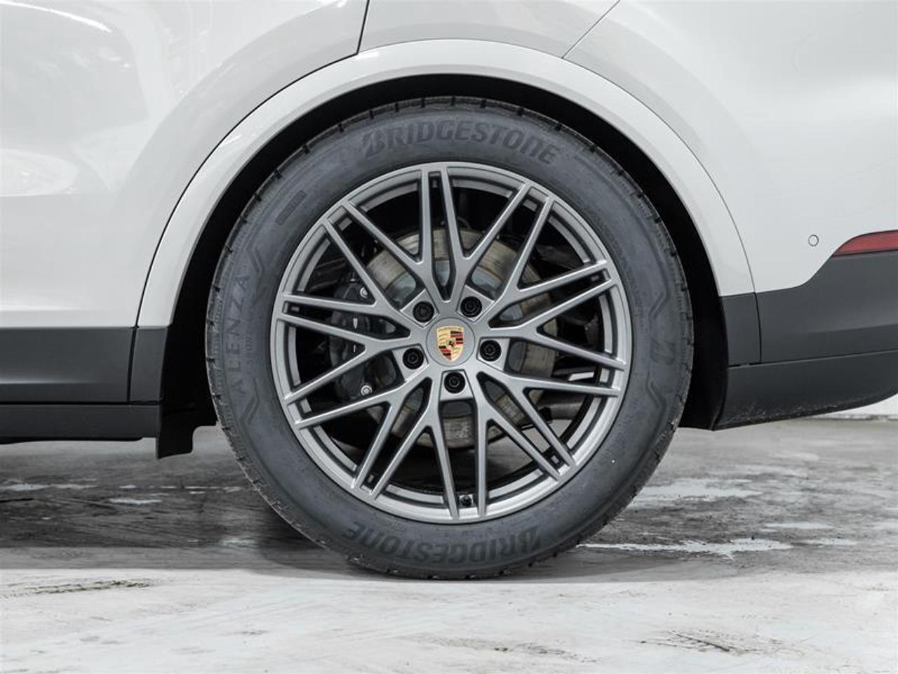 2026 Porsche Cayenne  Photo