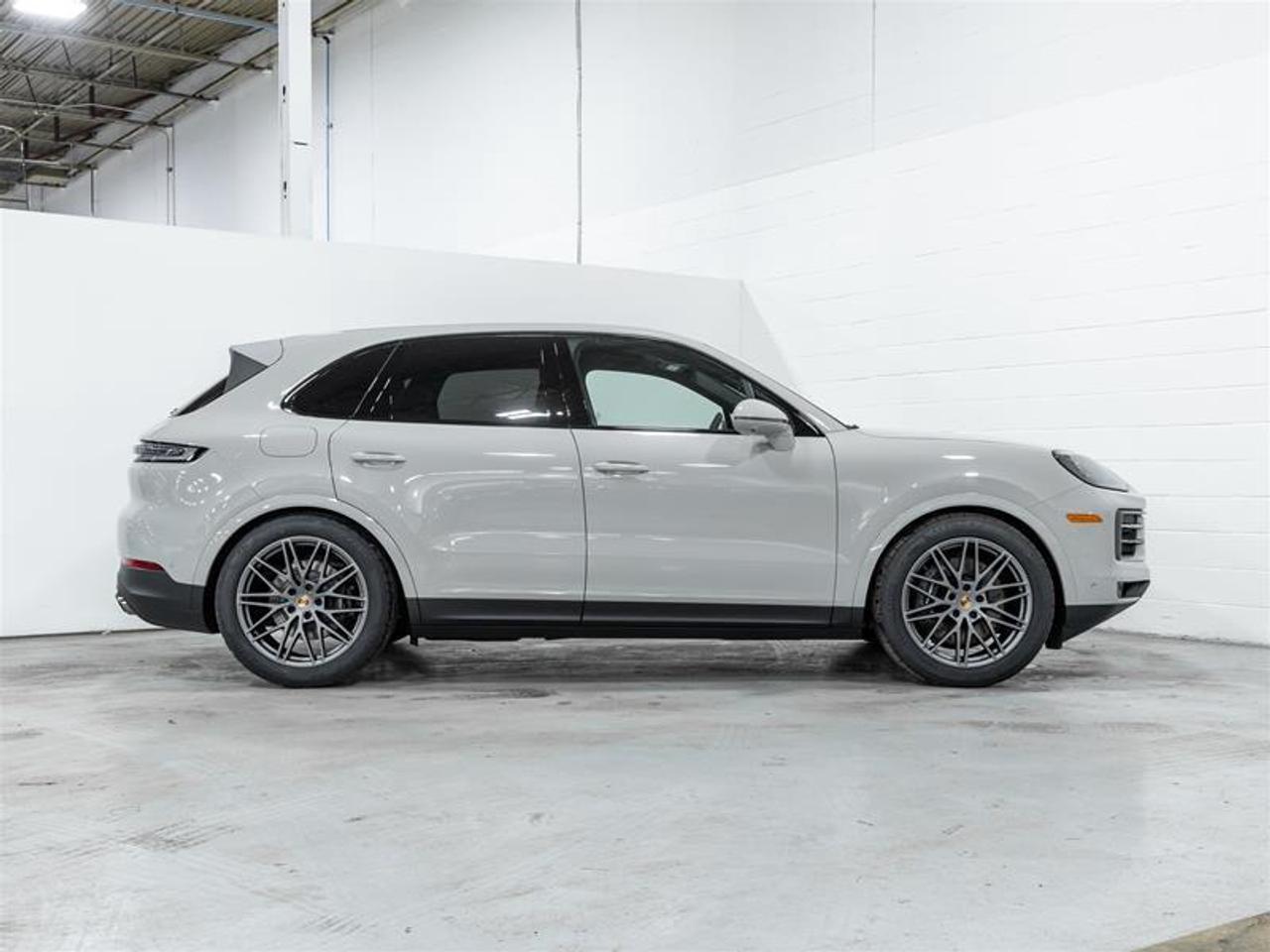 2026 Porsche Cayenne  Photo
