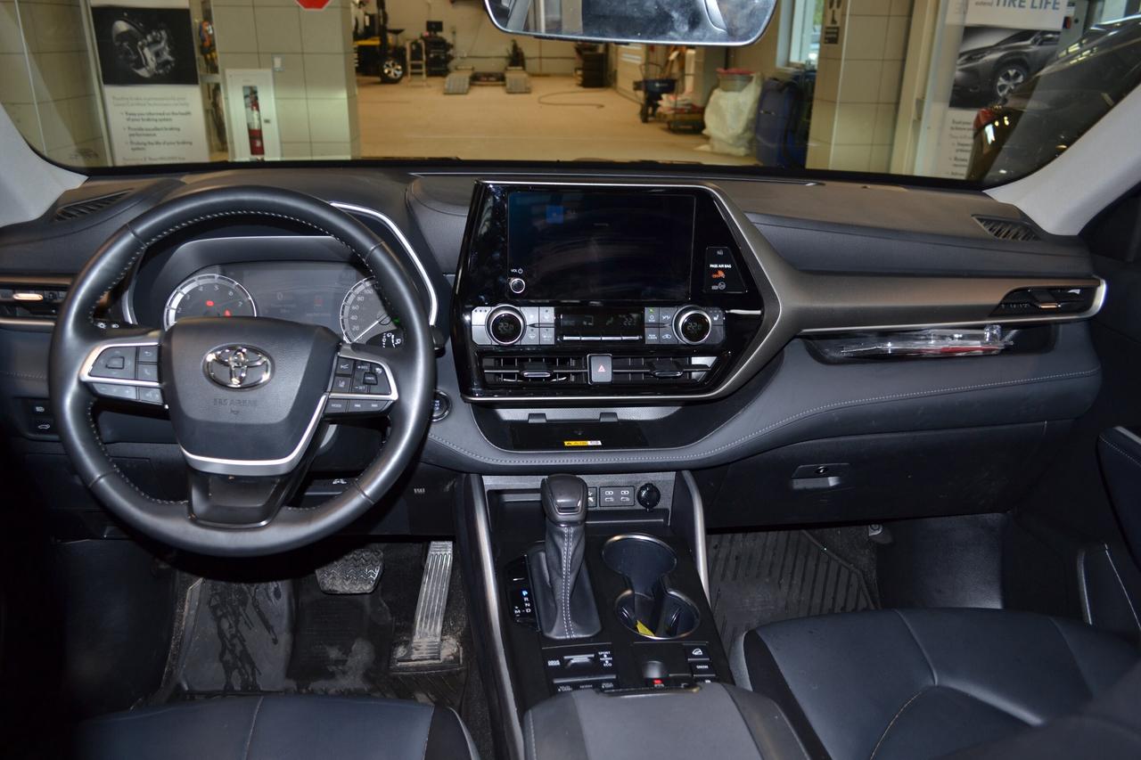 2023 Toyota Highlander  Photo