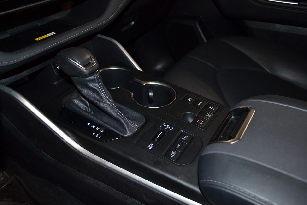 2023 Toyota Highlander  Photo