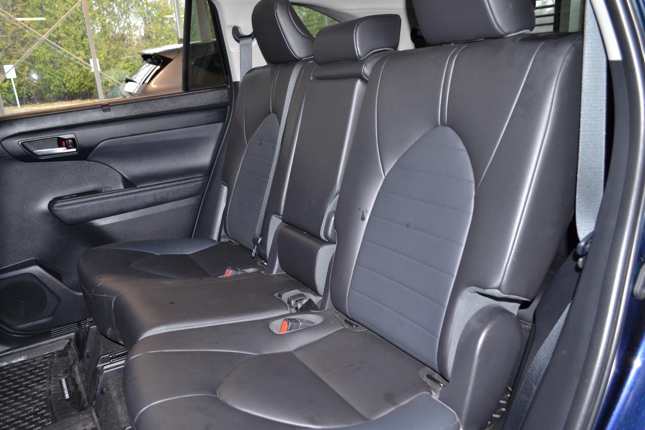 2023 Toyota Highlander  Photo