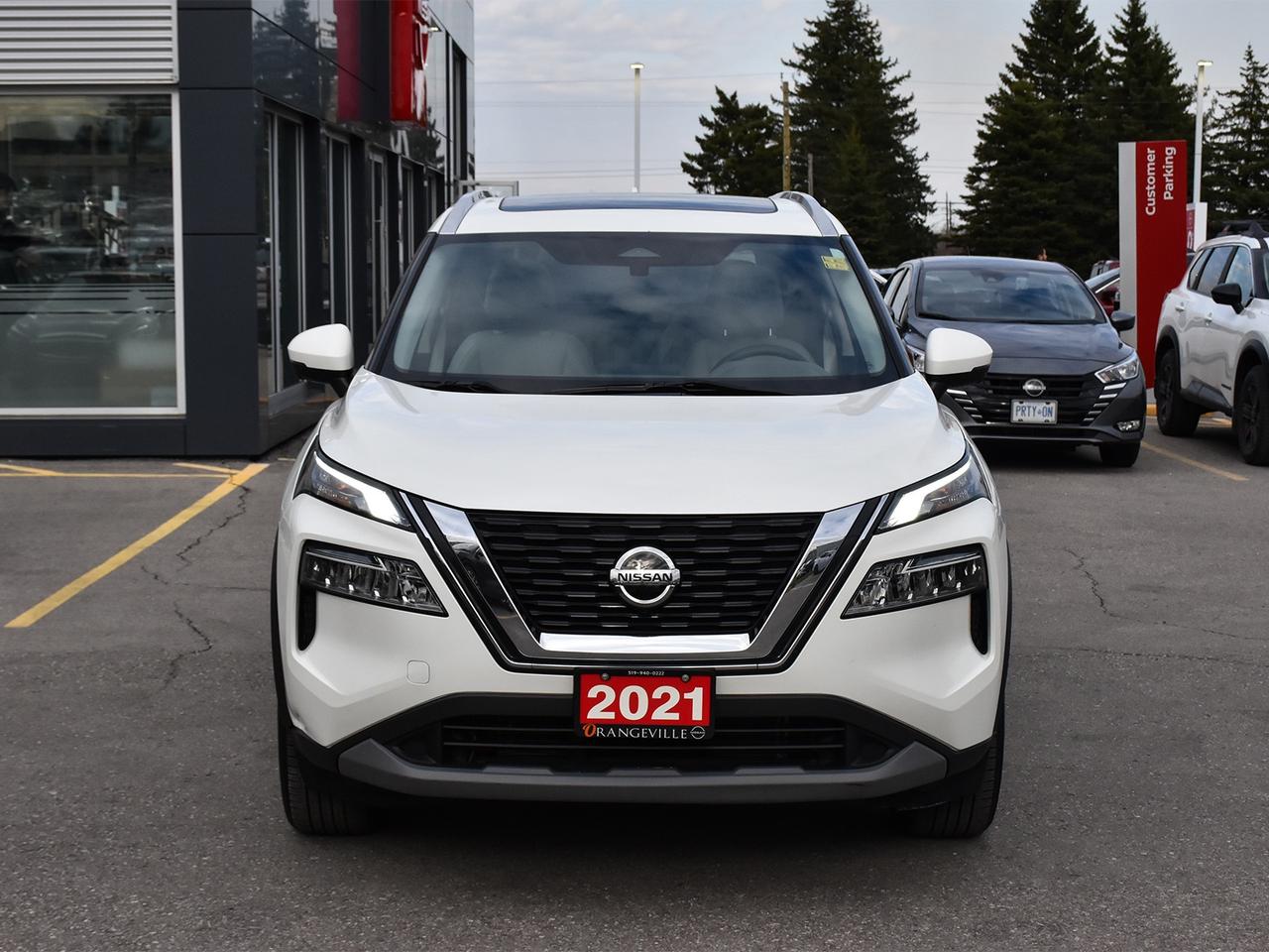 2021 Nissan Rogue SV  - Sunroof -  Heated Seats Photo