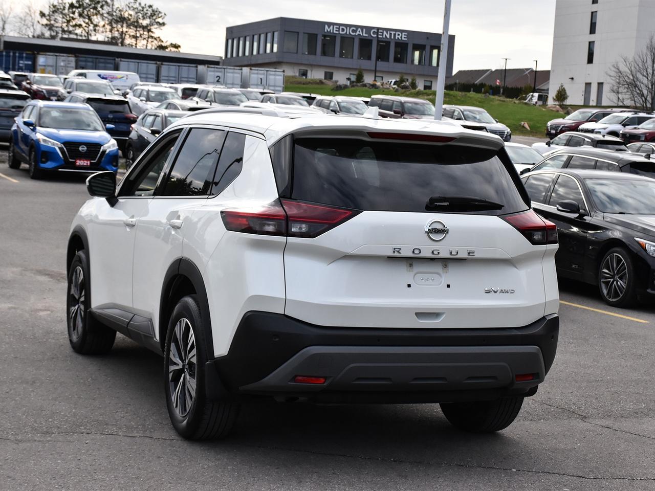 2021 Nissan Rogue SV  - Sunroof -  Heated Seats Photo