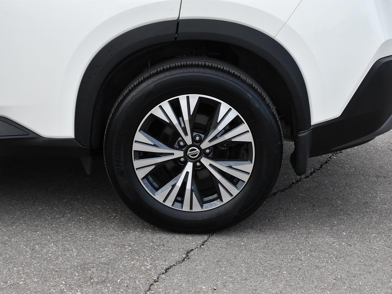 2021 Nissan Rogue SV  - Sunroof -  Heated Seats Photo