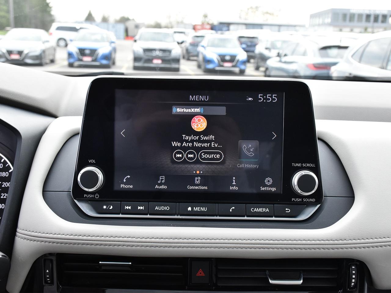 2021 Nissan Rogue SV  - Sunroof -  Heated Seats Photo