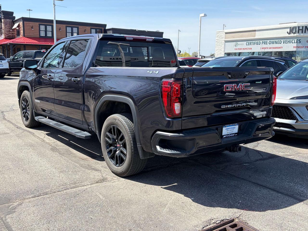 2024 GMC Sierra 1500 ELEVATION Photo3