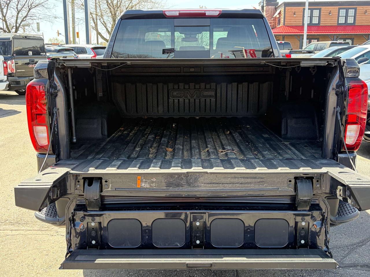 2024 GMC Sierra 1500 ELEVATION Photo